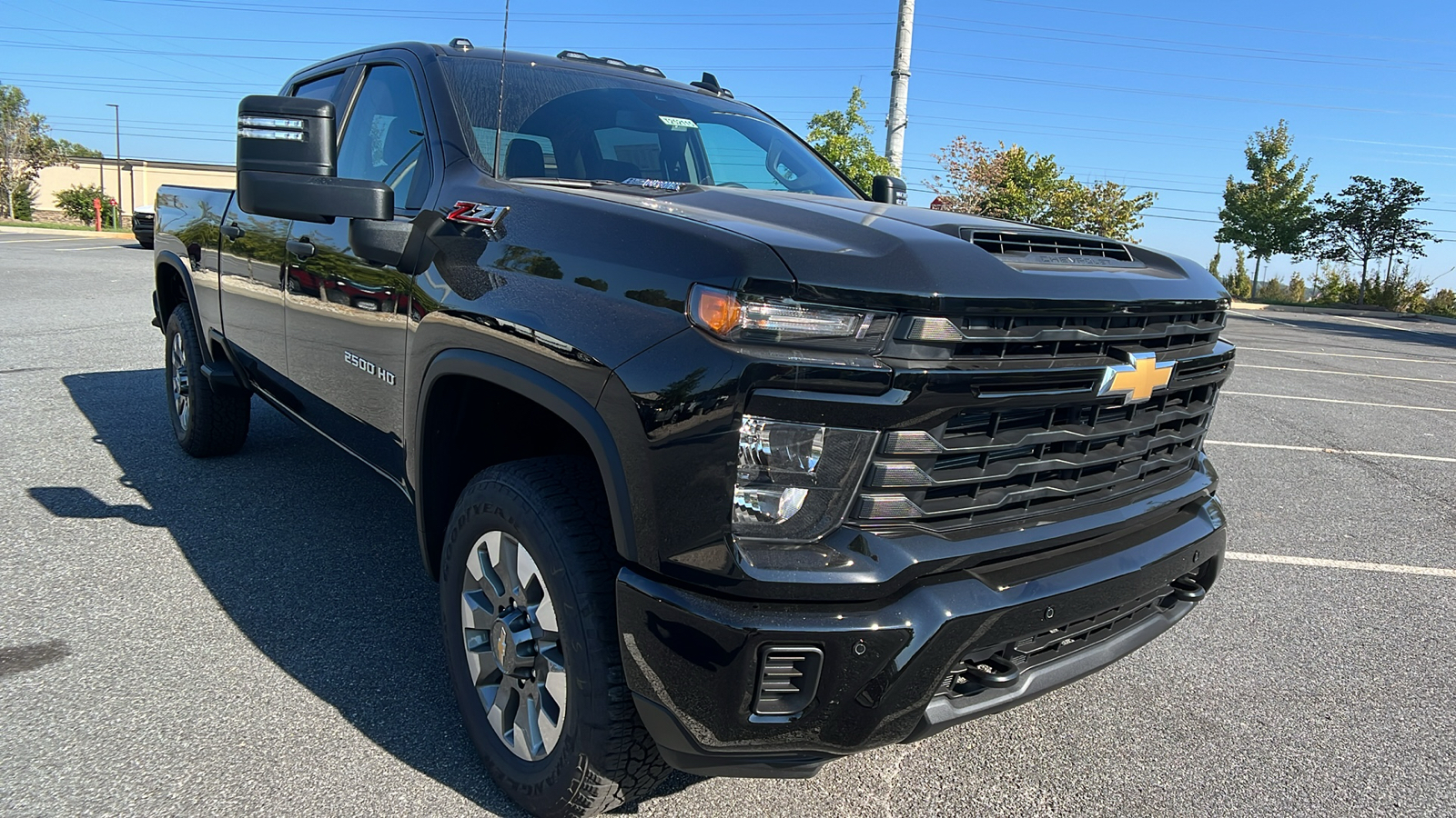 2025 Chevrolet Silverado 2500HD Custom 3