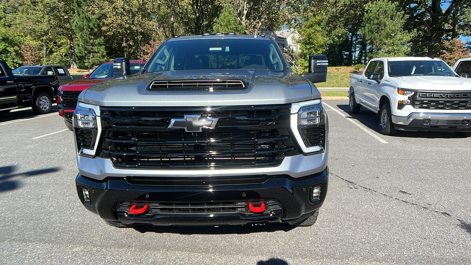 2025 Chevrolet Silverado 2500HD LTZ 2