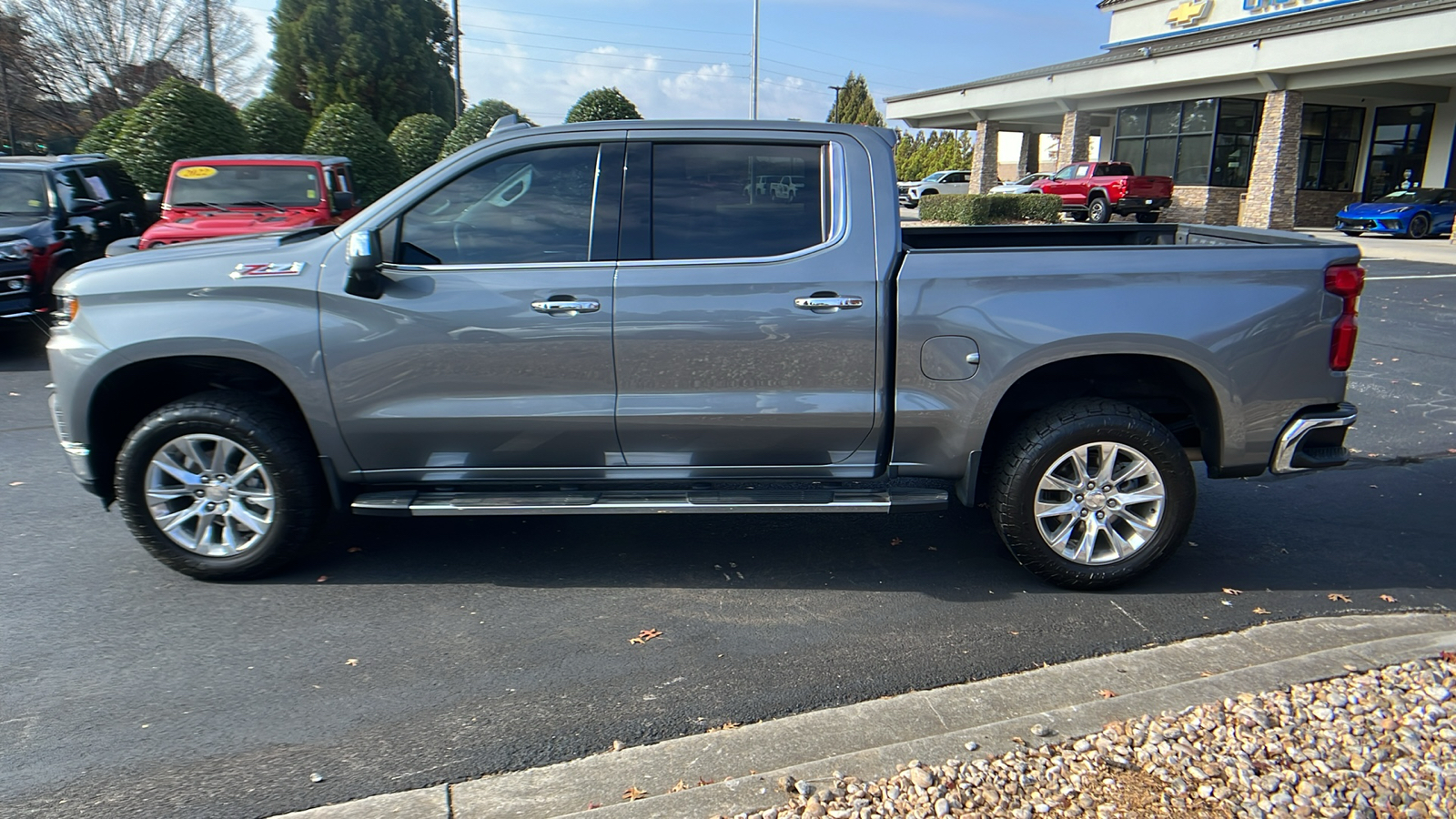 2021 Chevrolet Silverado 1500 LTZ 9