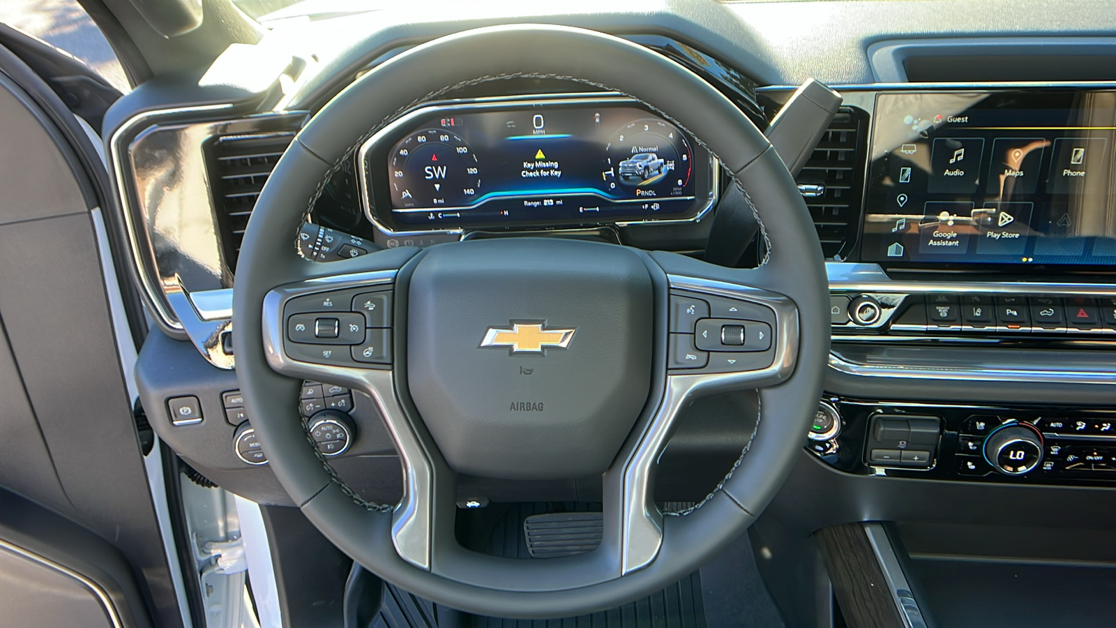 2025 Chevrolet Silverado 3500HD High Country 17