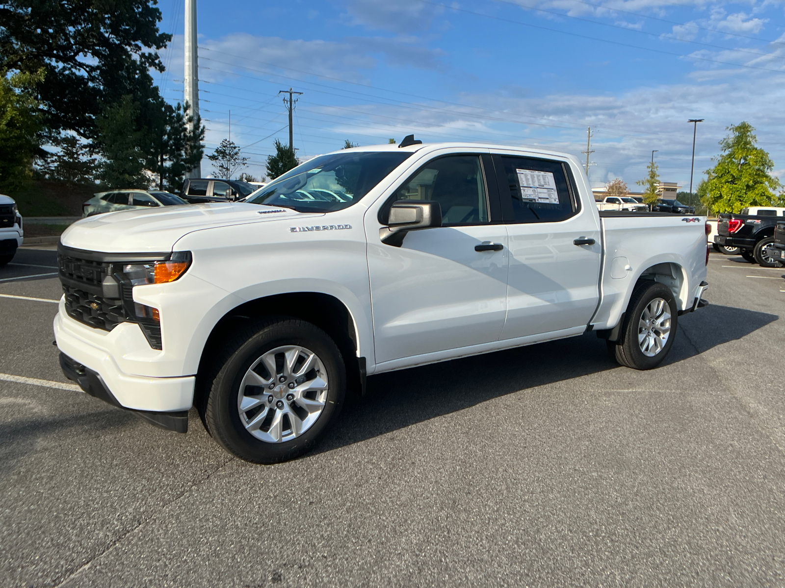 2025 Chevrolet Silverado 1500 Custom 1