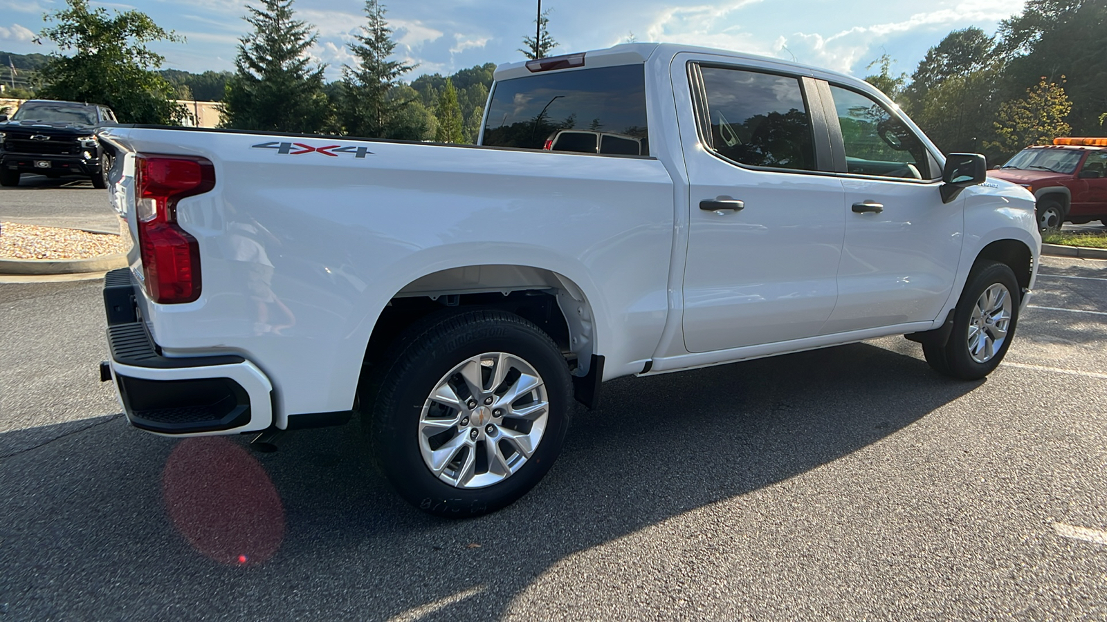 2025 Chevrolet Silverado 1500 Custom 6