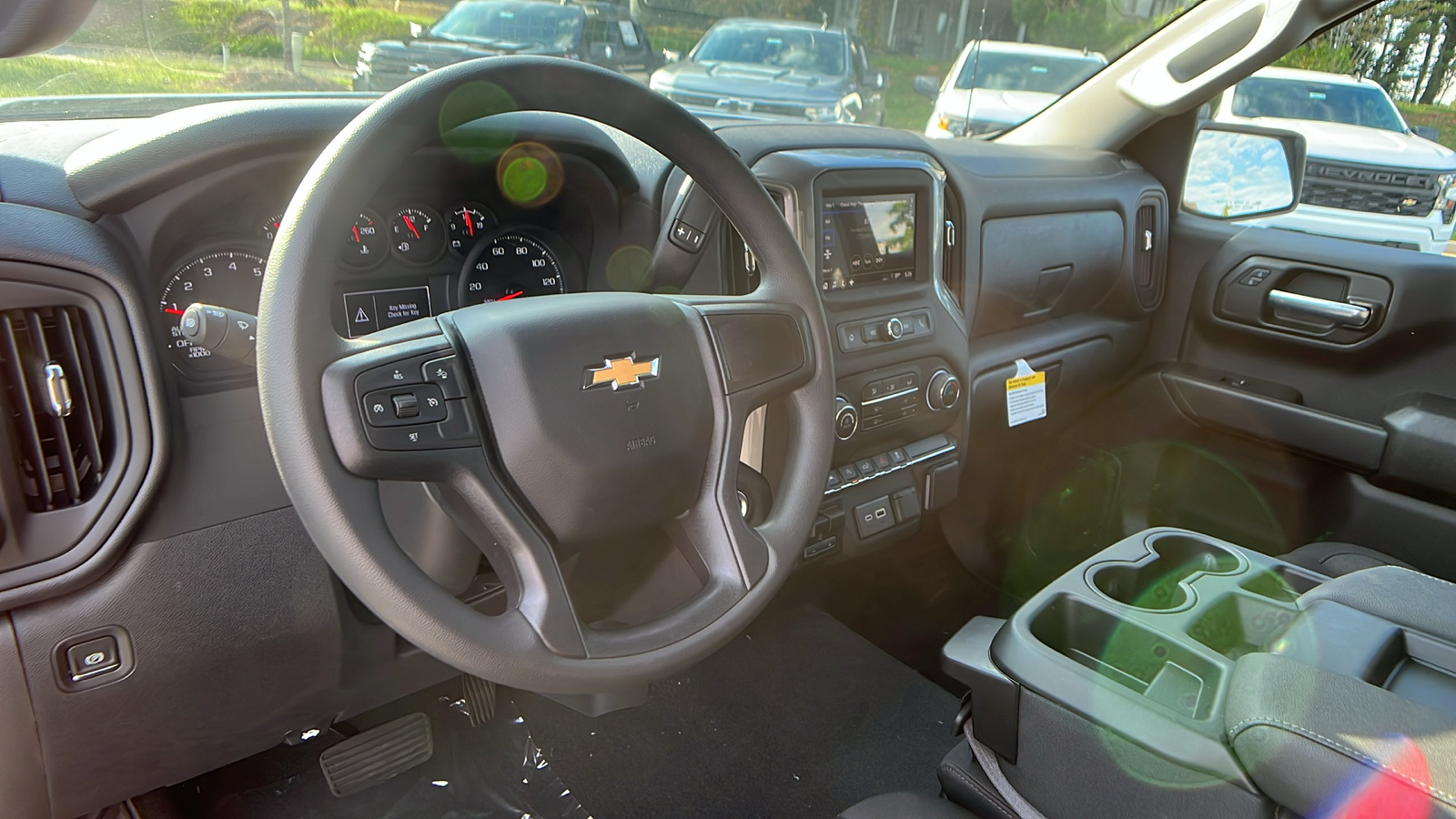 2025 Chevrolet Silverado 1500 Custom 16