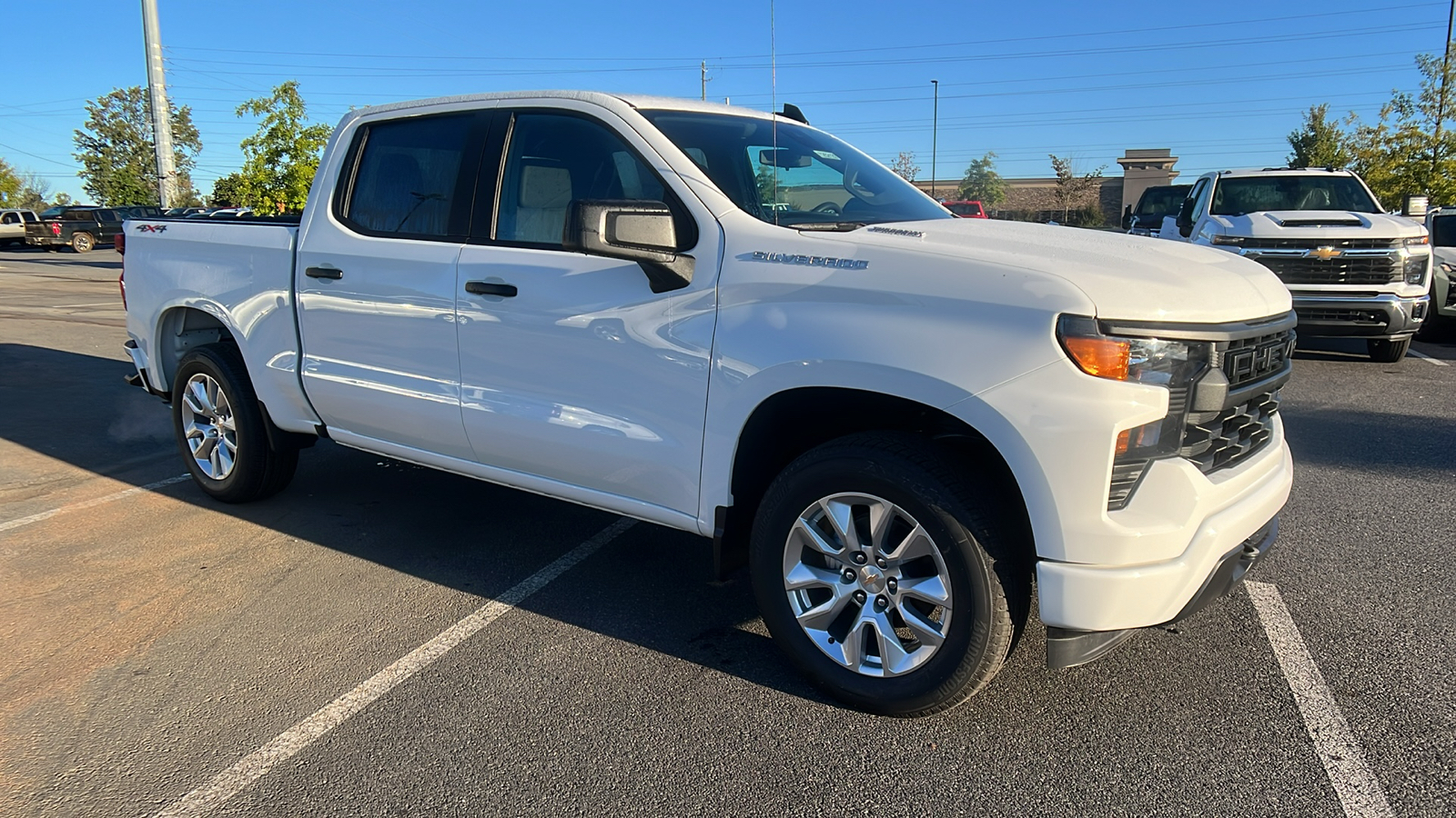 2025 Chevrolet Silverado 1500 Custom 4