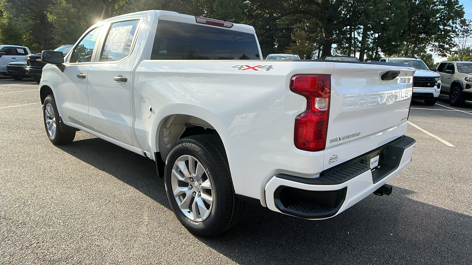 2025 Chevrolet Silverado 1500 Custom 8