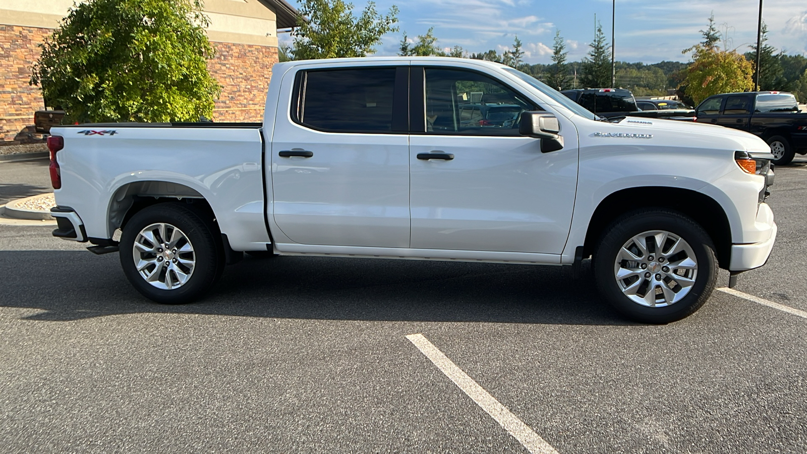 2025 Chevrolet Silverado 1500 Custom 5