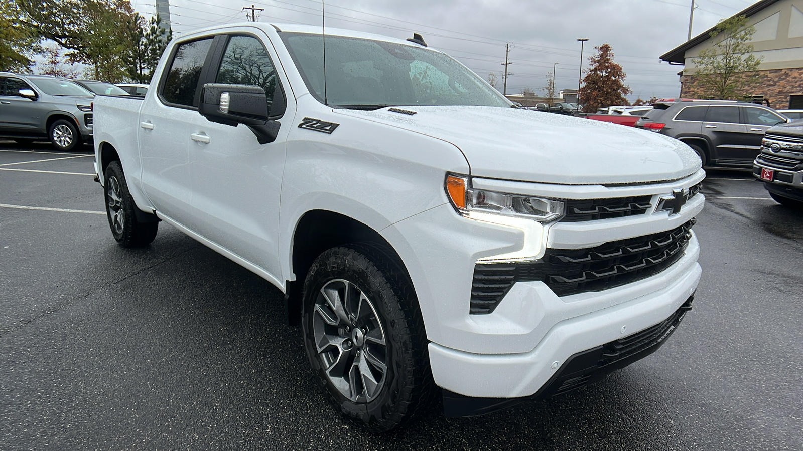 2025 Chevrolet Silverado 1500 RST 4