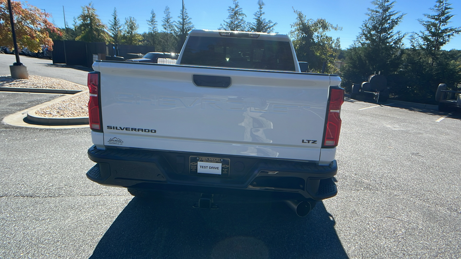 2025 Chevrolet Silverado 2500HD LTZ 6