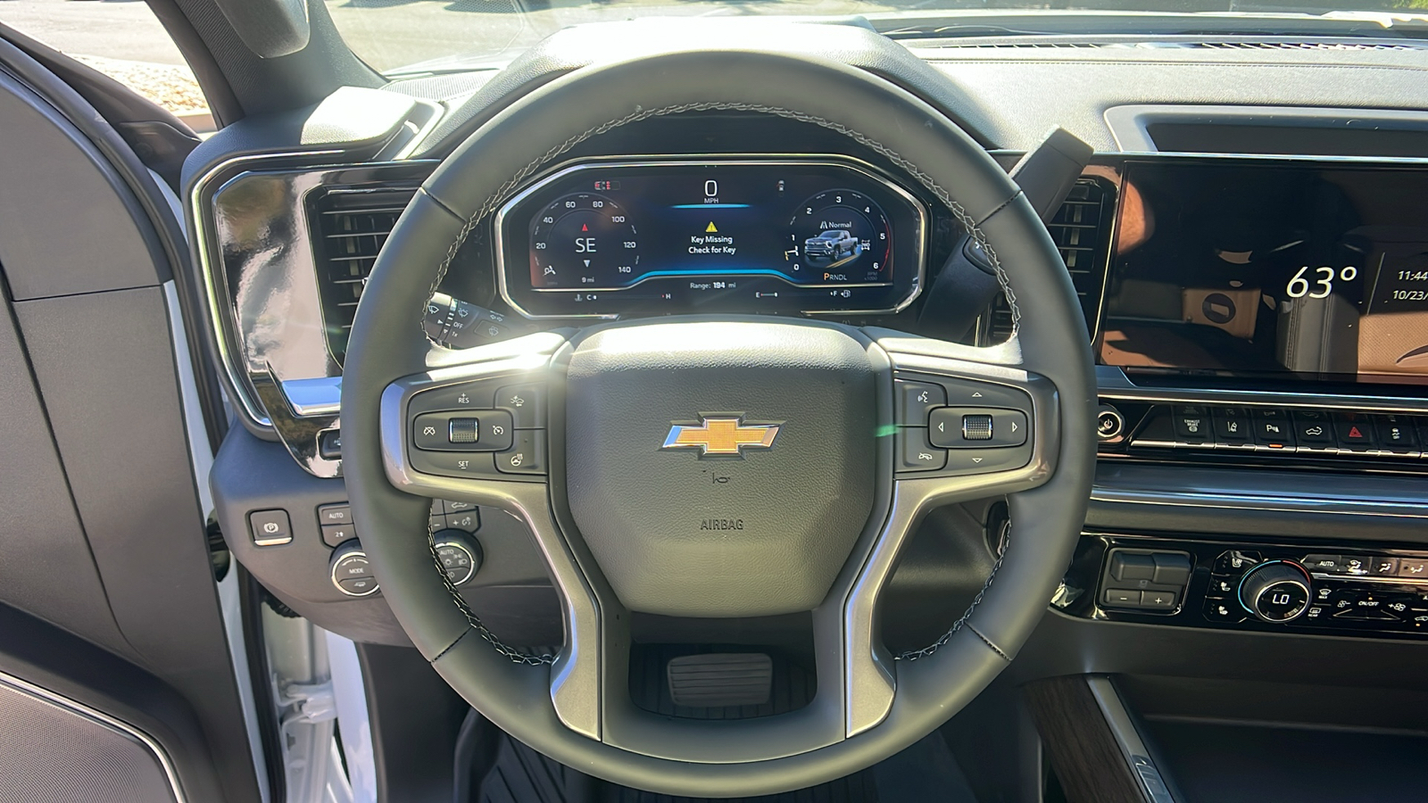 2025 Chevrolet Silverado 3500HD High Country 17