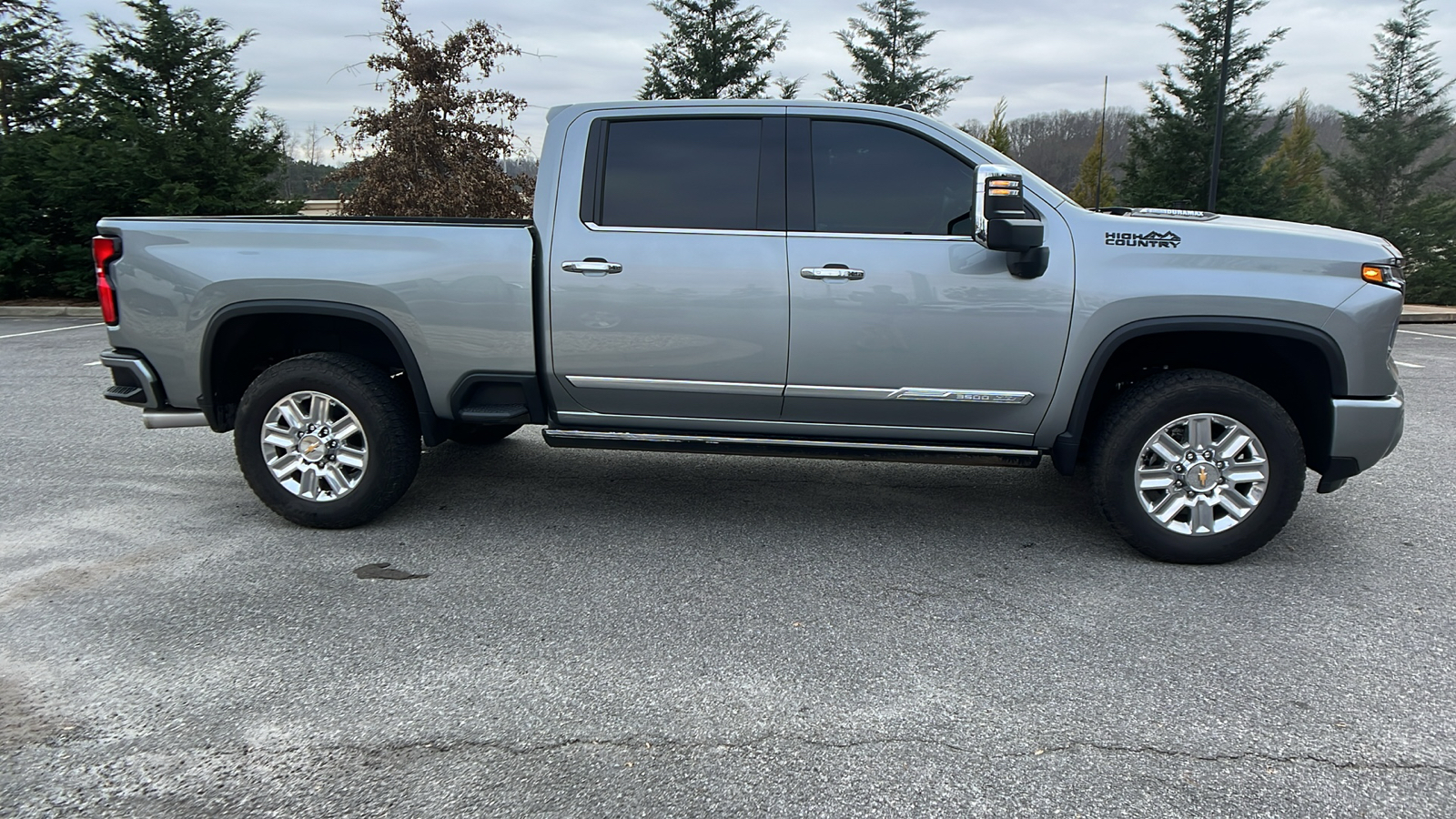 2024 Chevrolet Silverado 3500HD High Country 5