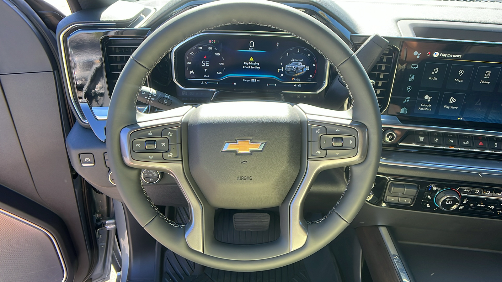 2025 Chevrolet Silverado 3500HD High Country 17