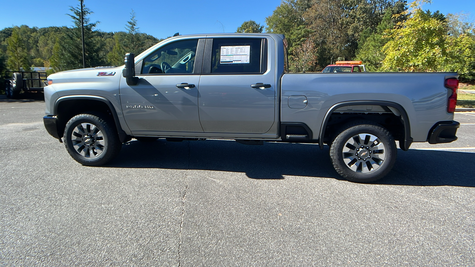 2025 Chevrolet Silverado 2500HD Custom 8