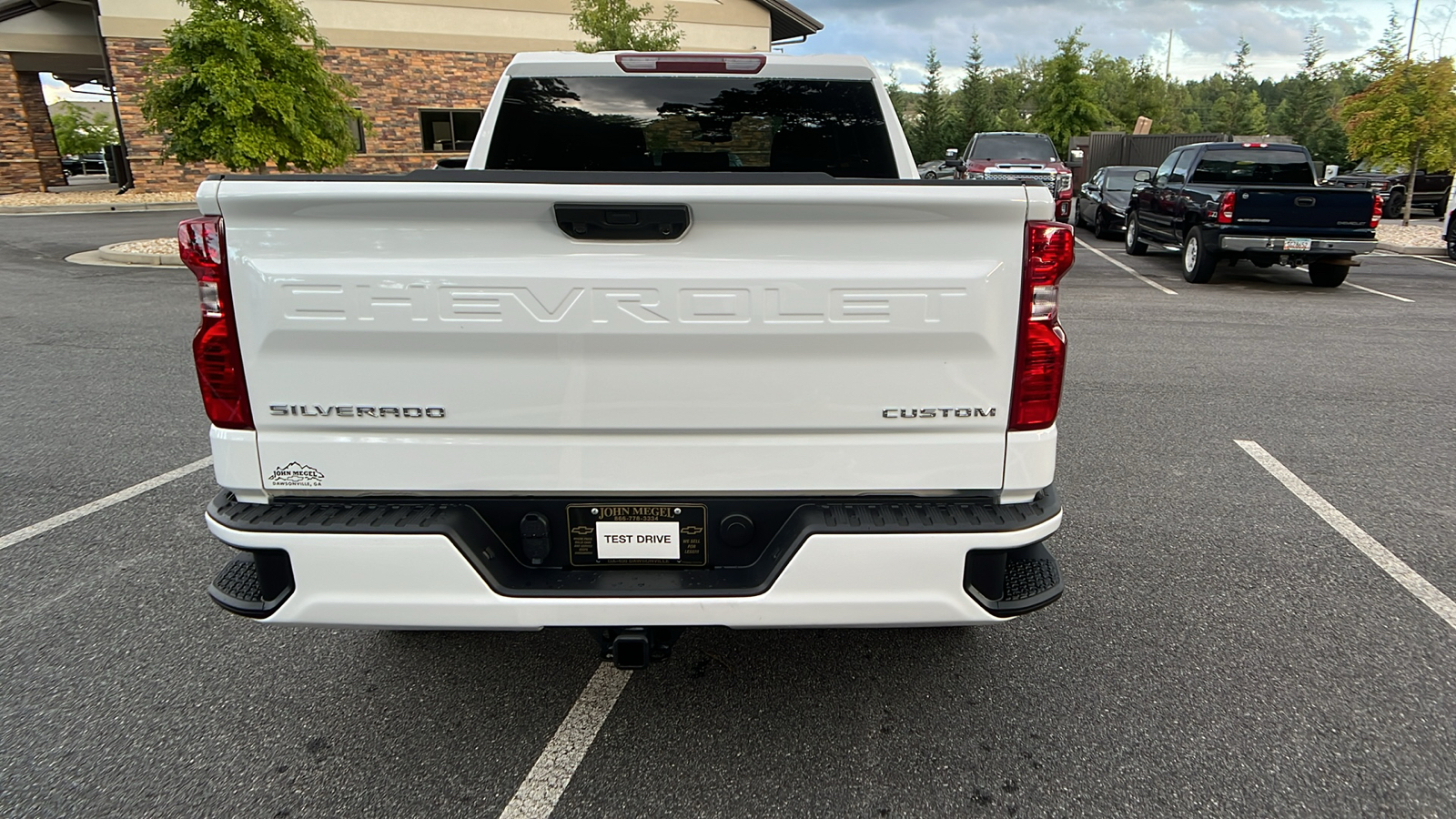 2025 Chevrolet Silverado 1500 Custom 7