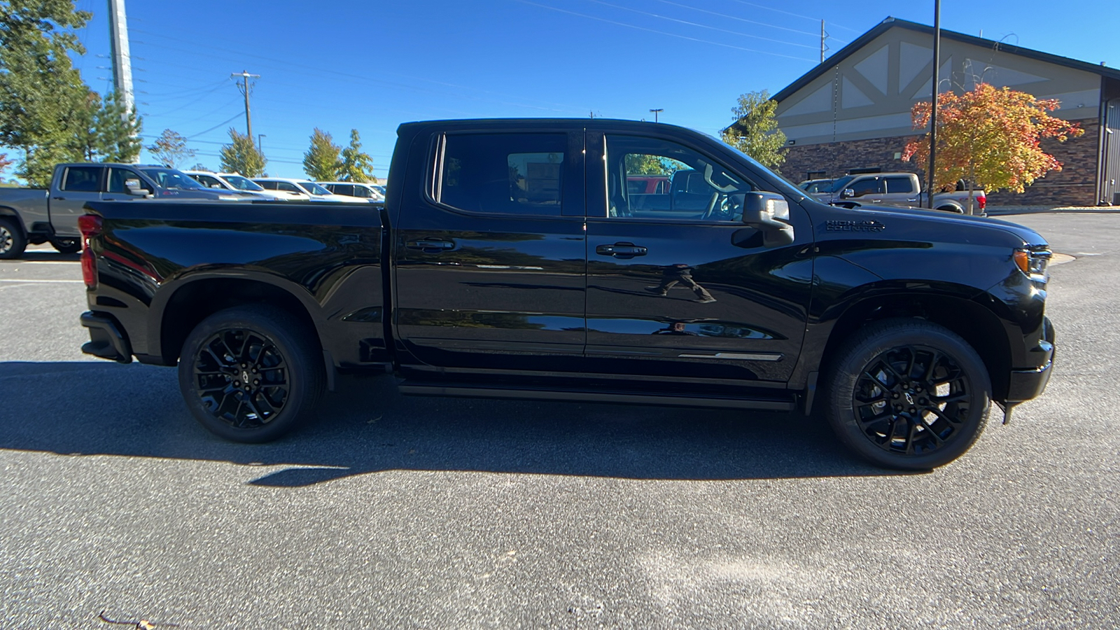 2025 Chevrolet Silverado 1500 High Country 5