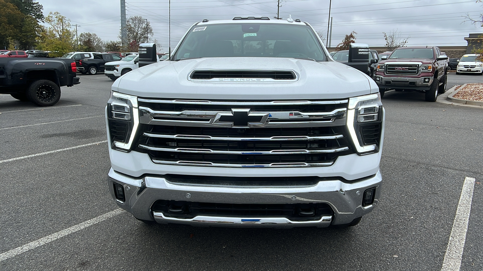 2025 Chevrolet Silverado 2500HD LTZ 2