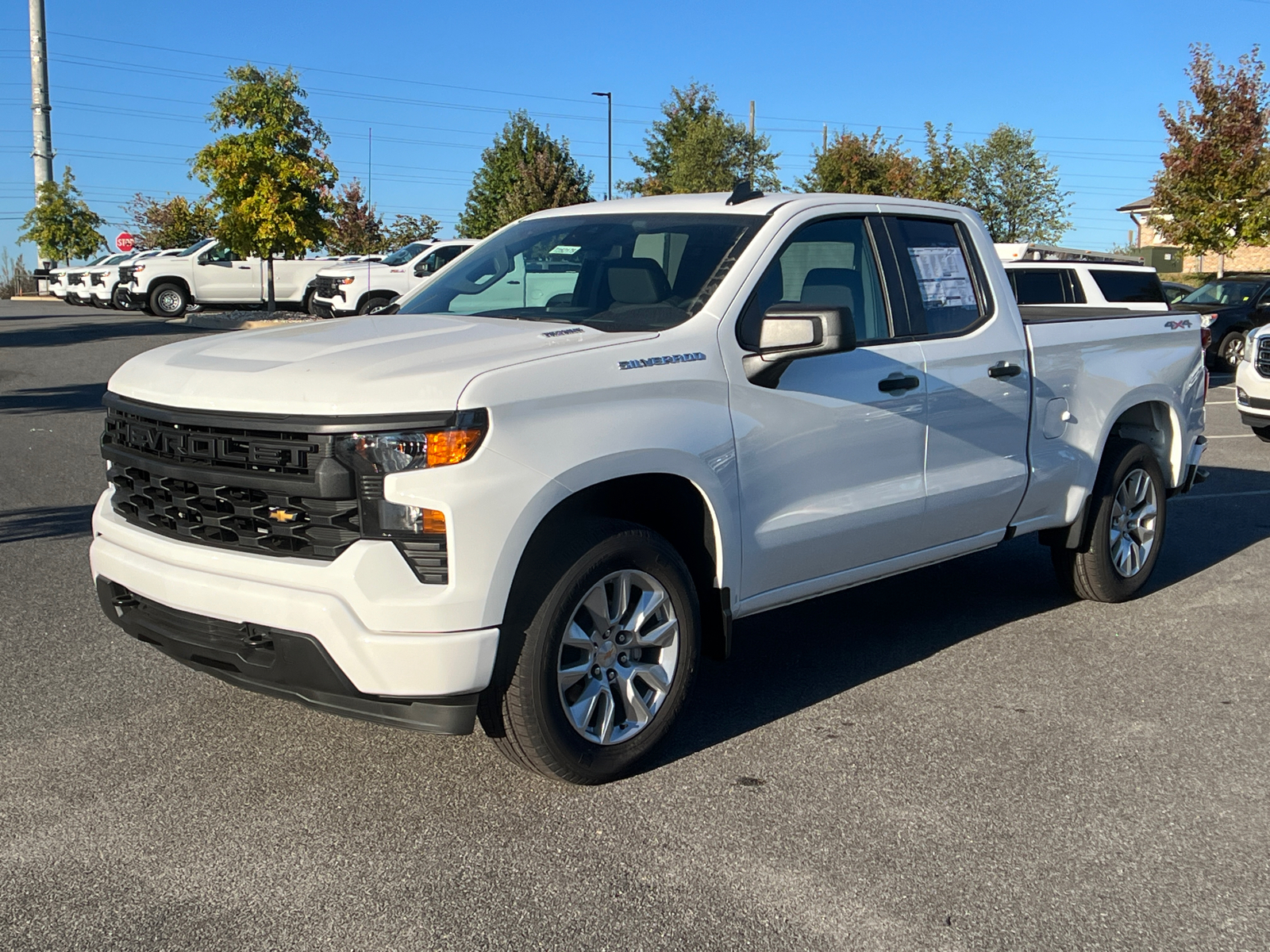 2025 Chevrolet Silverado 1500 Custom 1