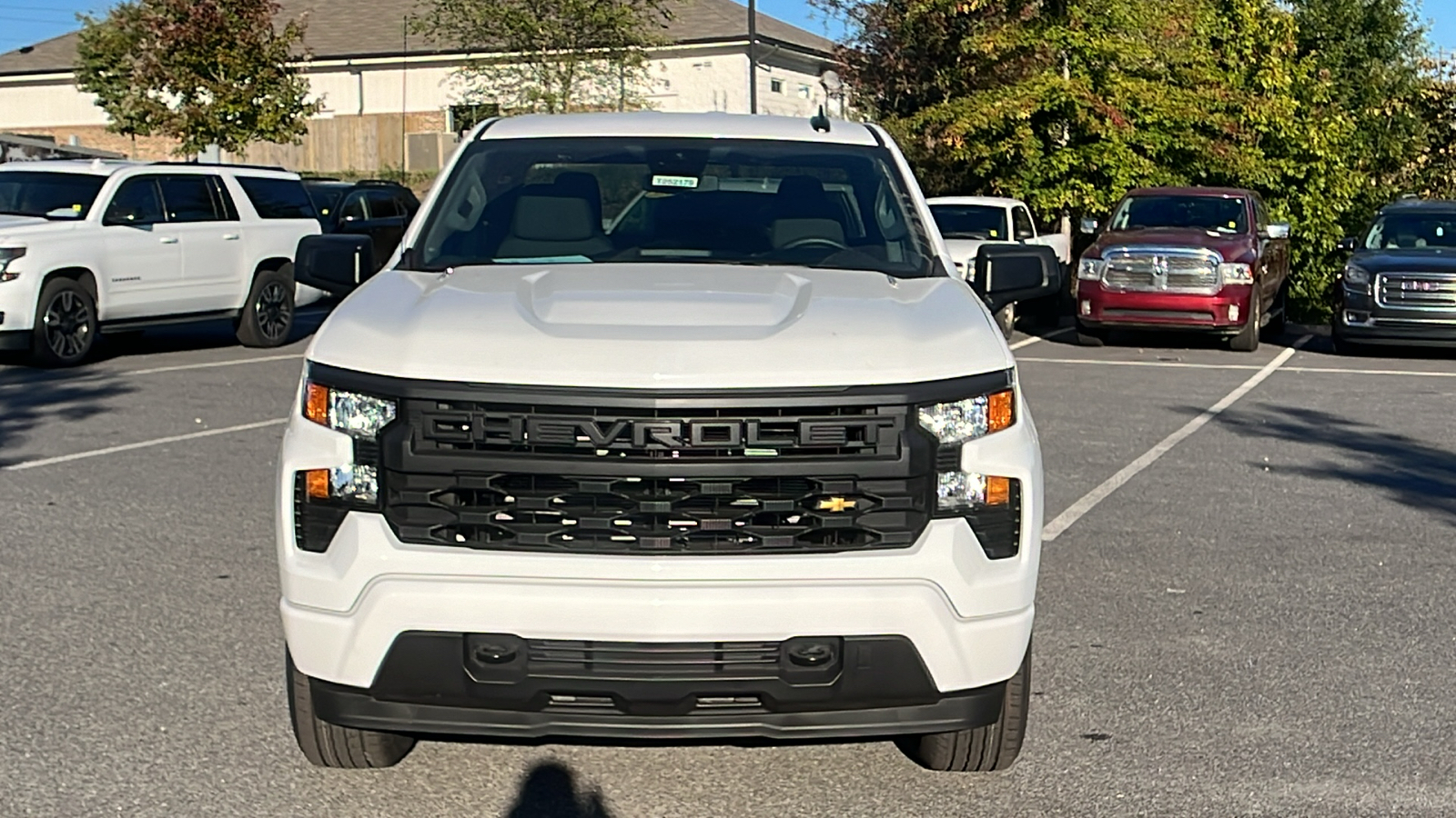 2025 Chevrolet Silverado 1500 Custom 2