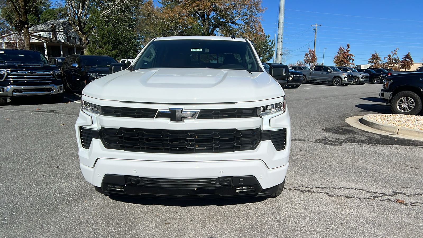 2025 Chevrolet Silverado 1500 RST 3