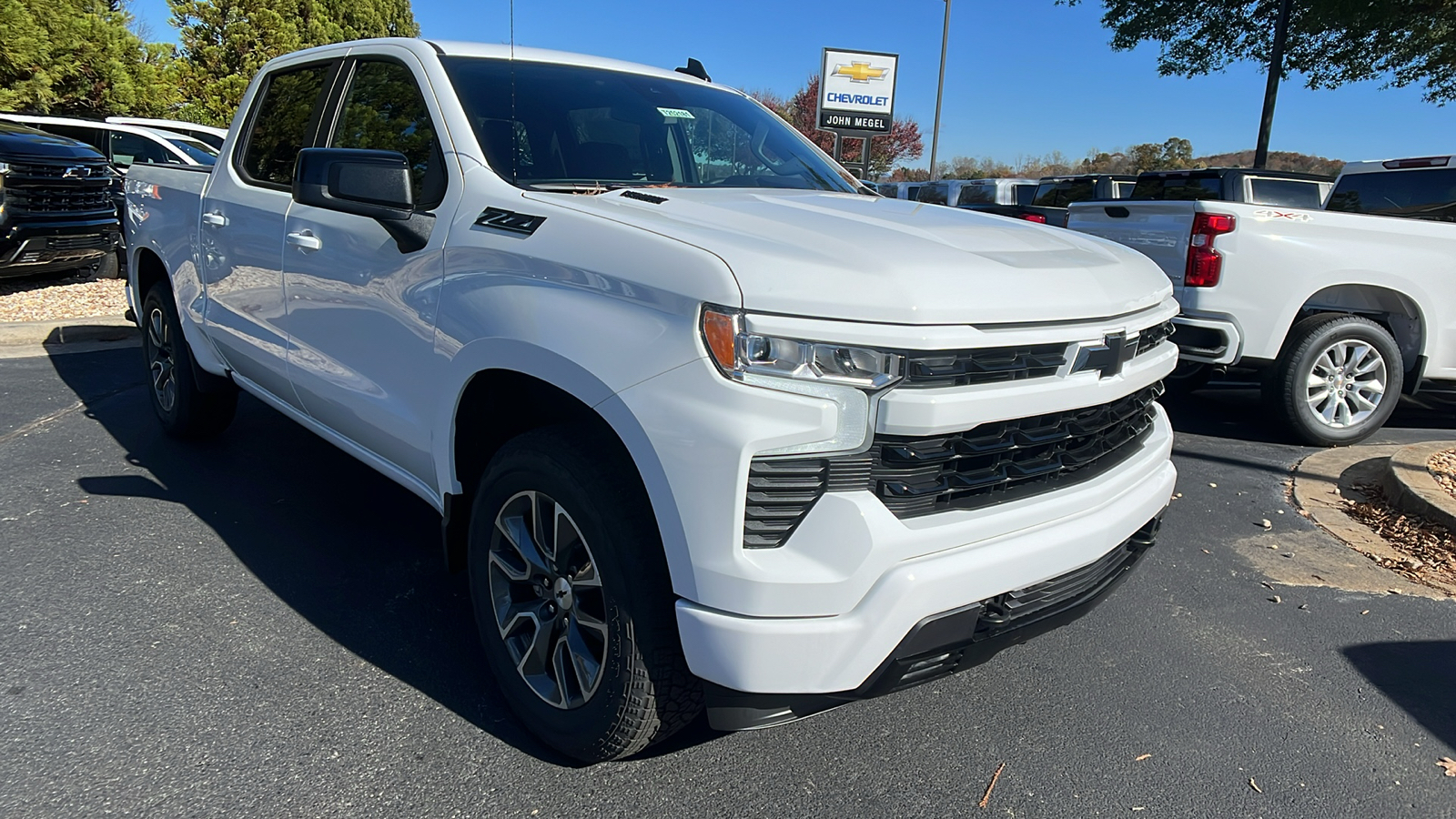 2025 Chevrolet Silverado 1500 RST 3