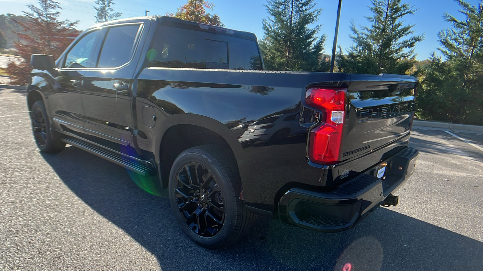 2025 Chevrolet Silverado 1500 High Country 8