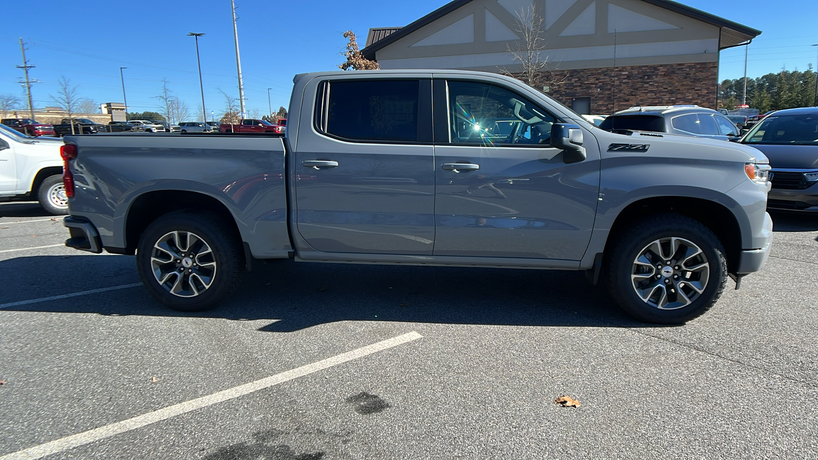 2025 Chevrolet Silverado 1500 RST 4