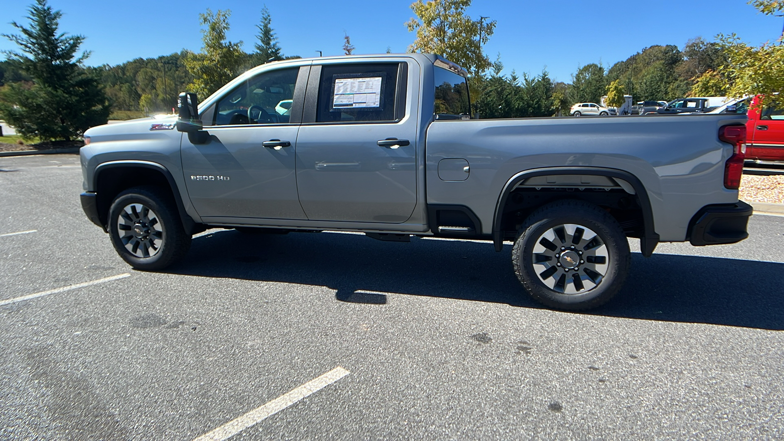 2025 Chevrolet Silverado 2500HD Custom 8