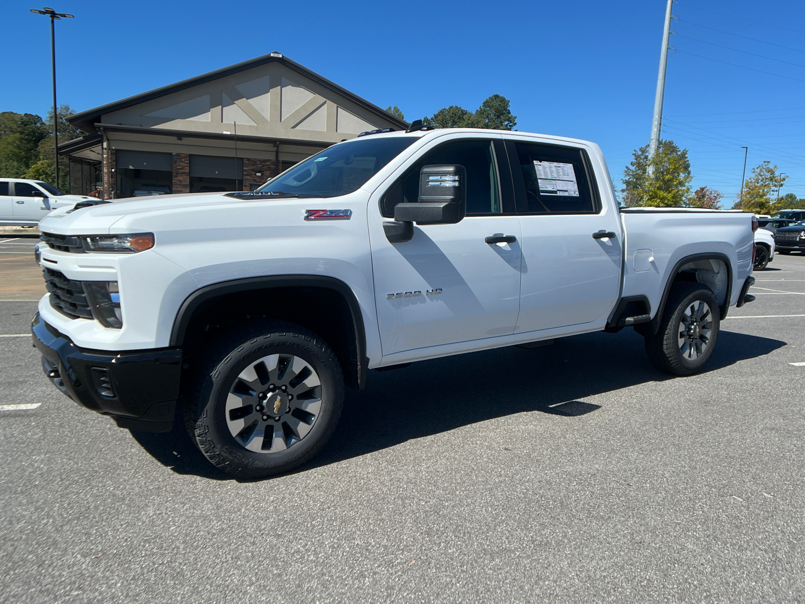 2025 Chevrolet Silverado 2500HD Custom 1