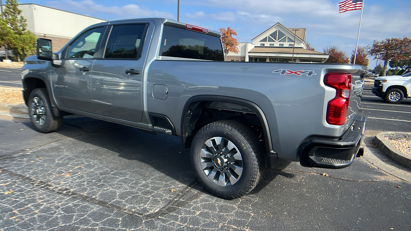 2025 Chevrolet Silverado 2500HD Custom 7