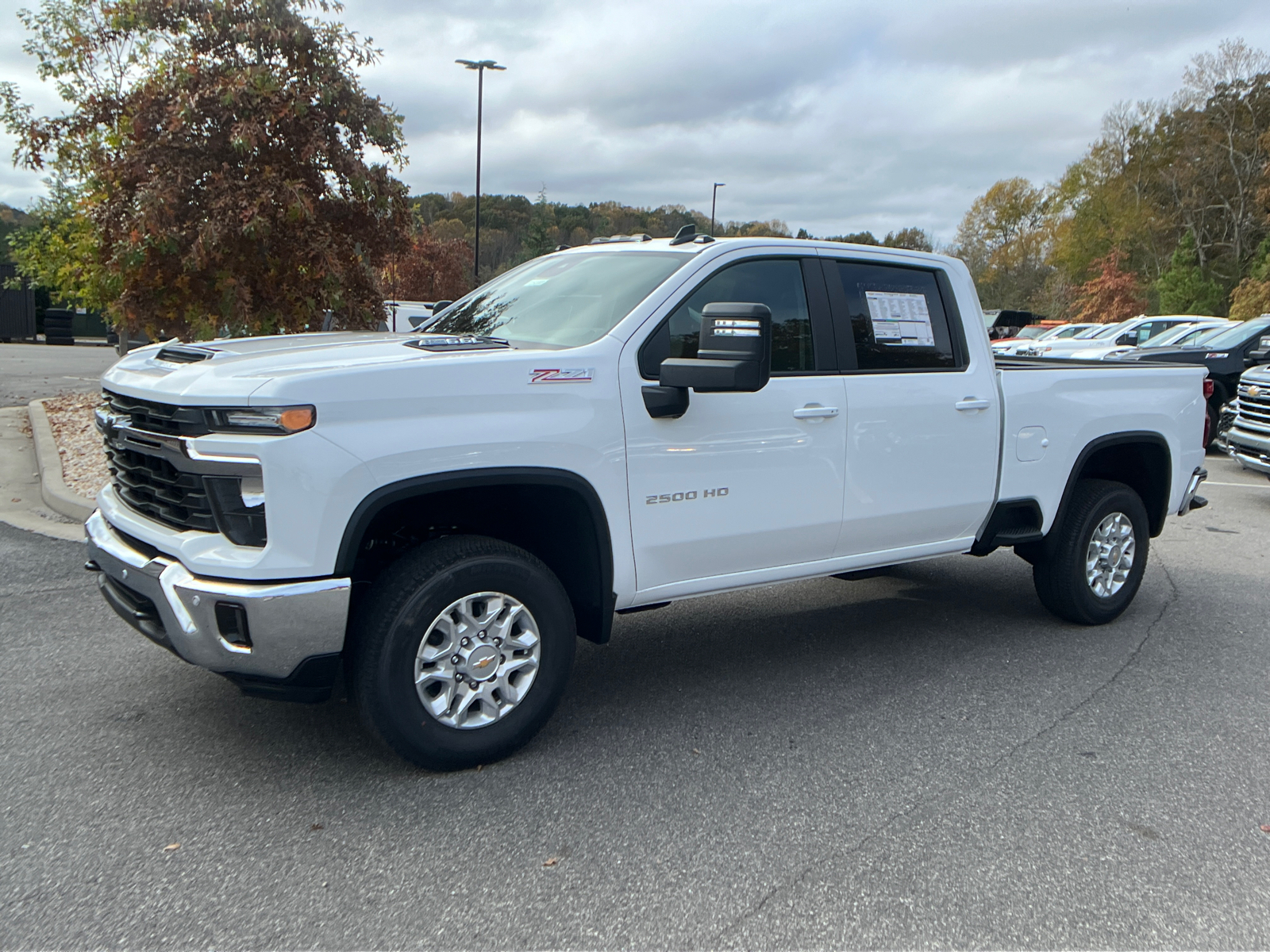 2025 Chevrolet Silverado 2500HD LT 1