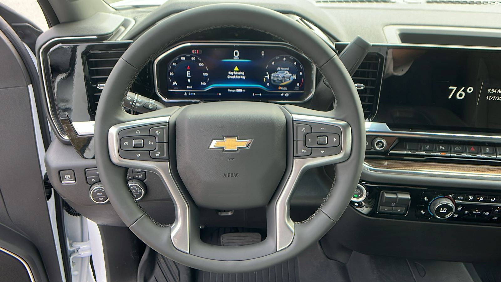 2025 Chevrolet Silverado 2500HD LT 16