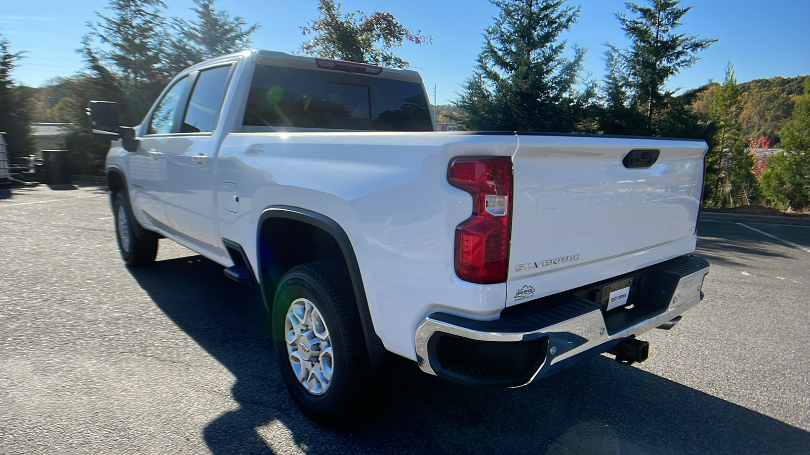 2025 Chevrolet Silverado 2500HD LT 8