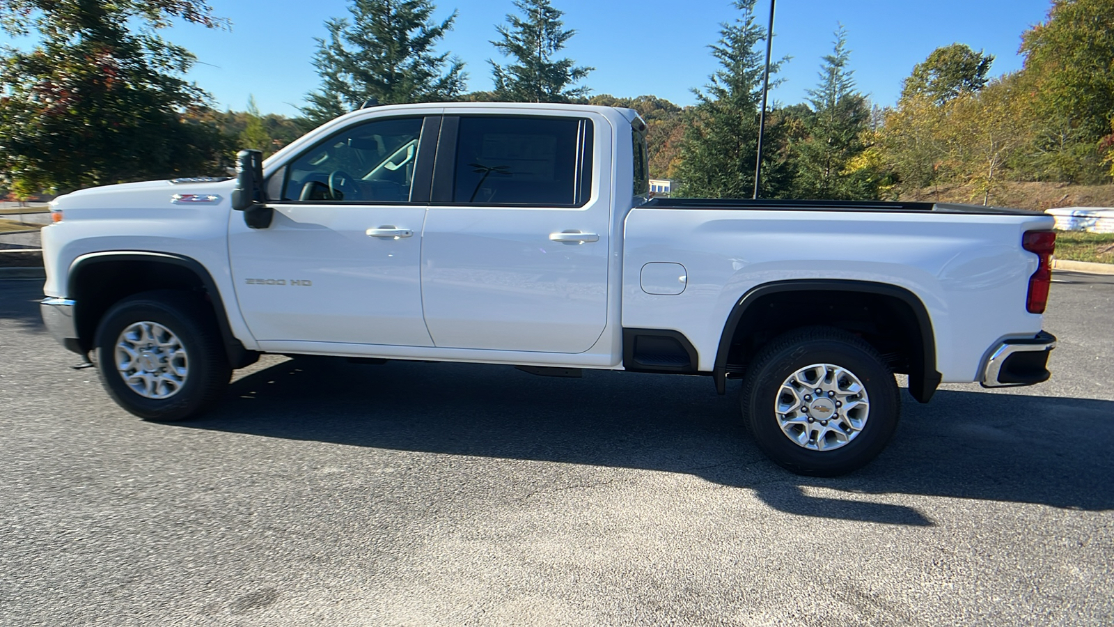 2025 Chevrolet Silverado 2500HD LT 9