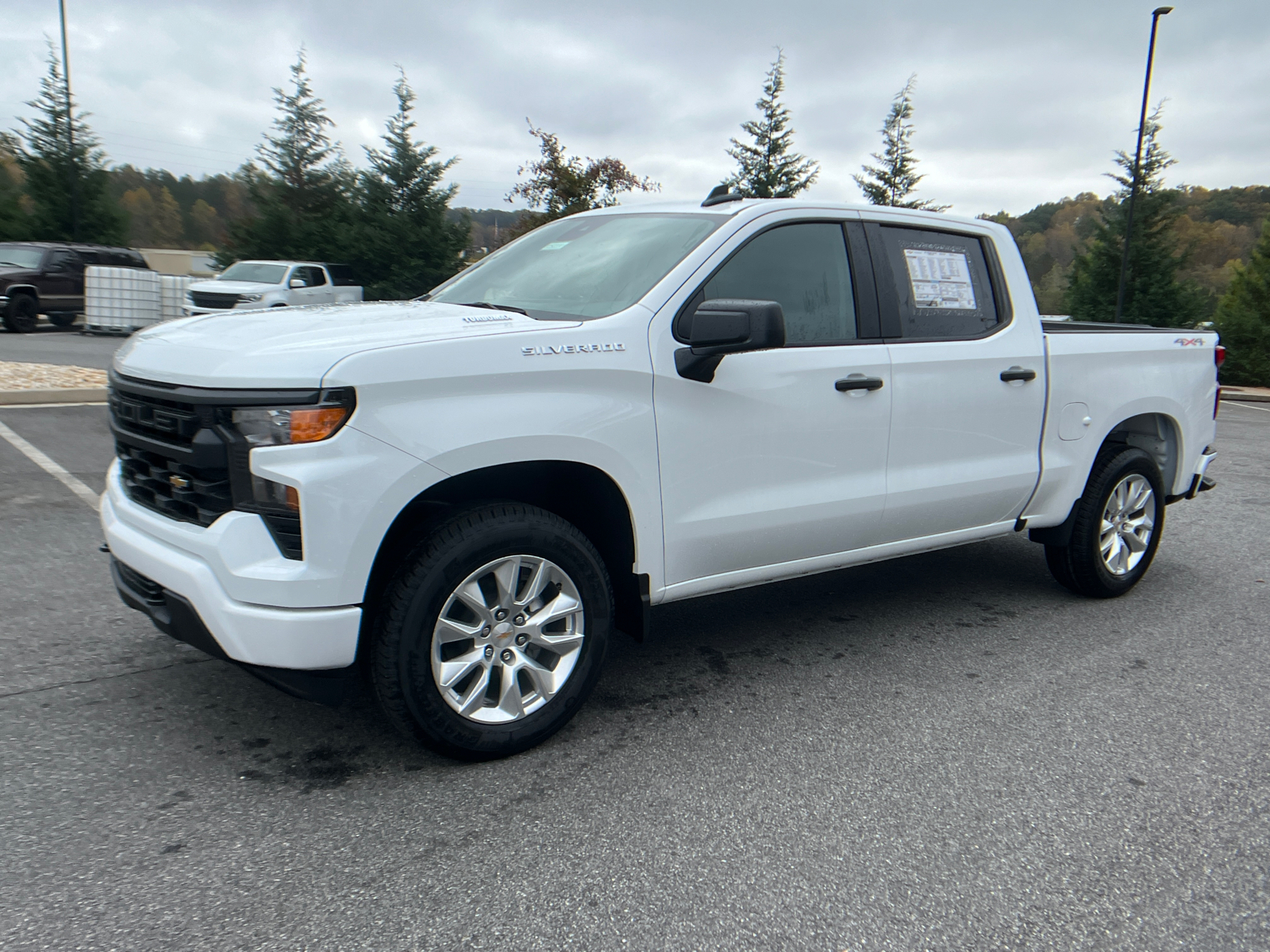 2025 Chevrolet Silverado 1500 Custom 1