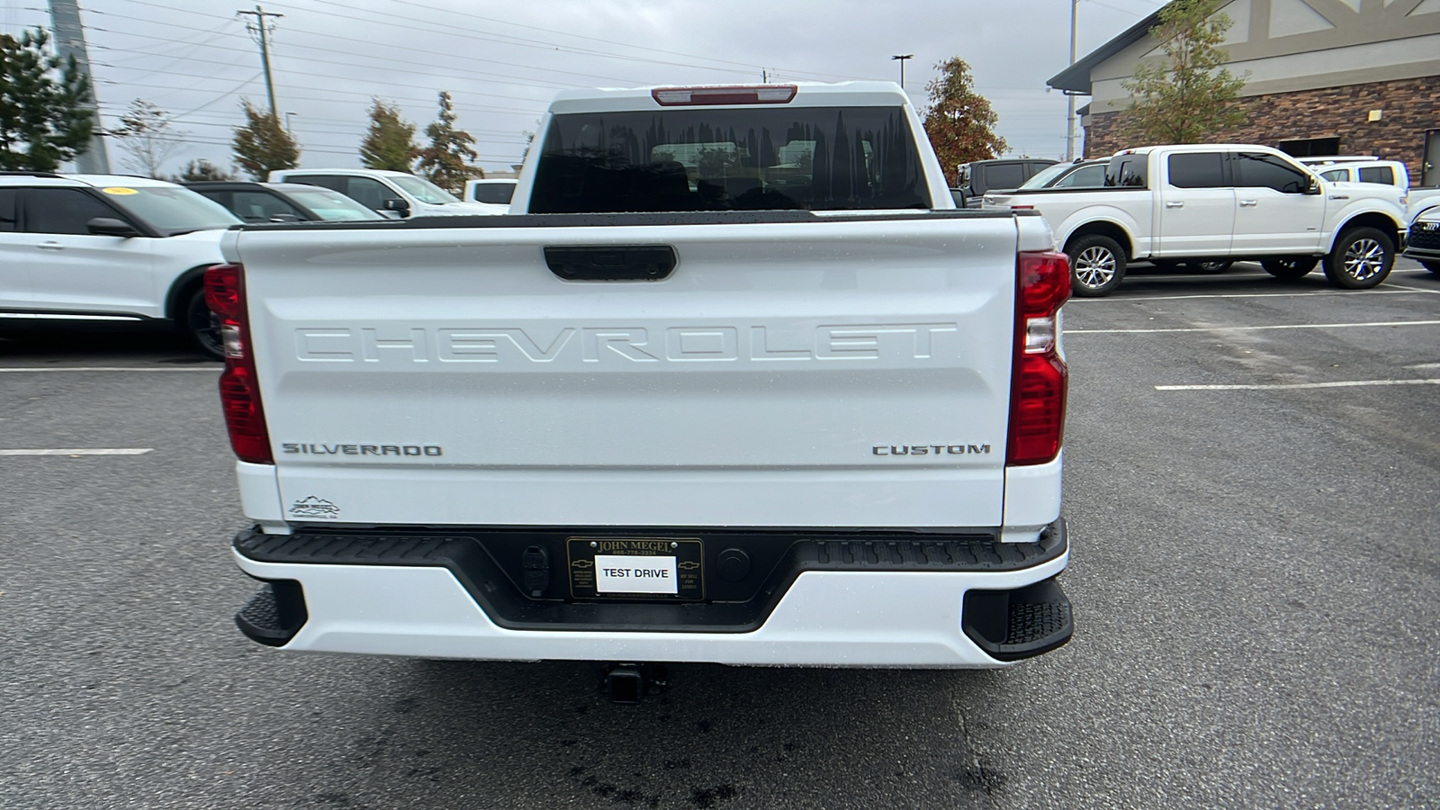 2025 Chevrolet Silverado 1500 Custom 7