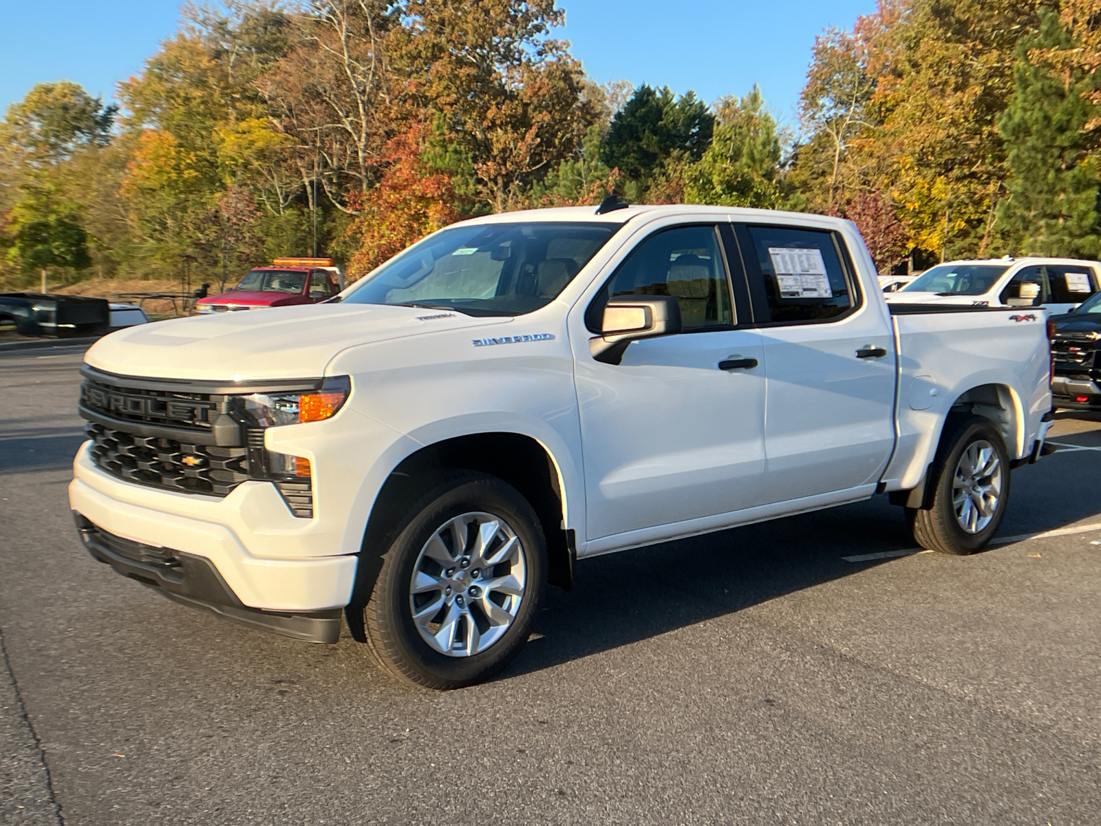 2025 Chevrolet Silverado 1500 Custom 1