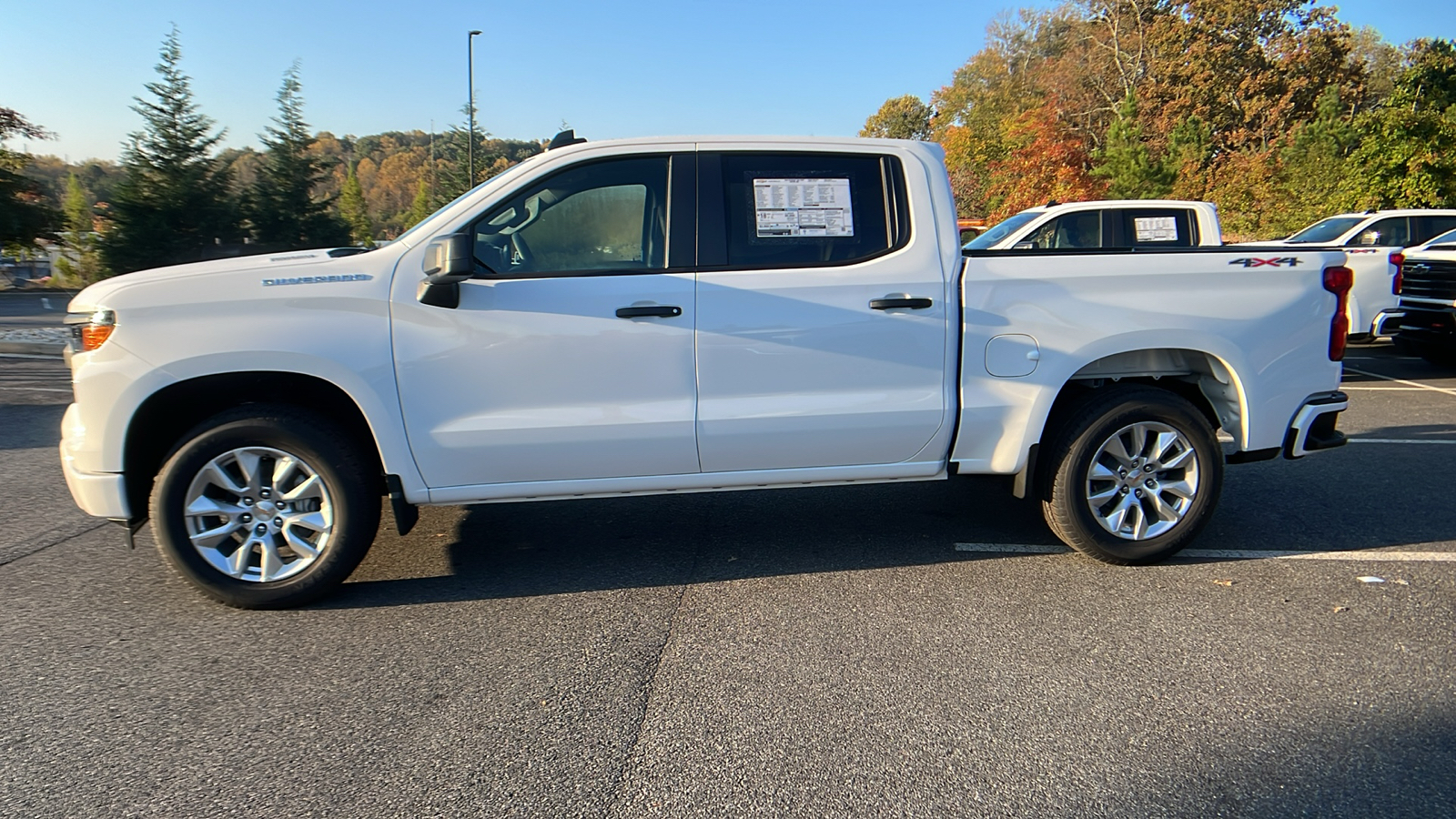 2025 Chevrolet Silverado 1500 Custom 9