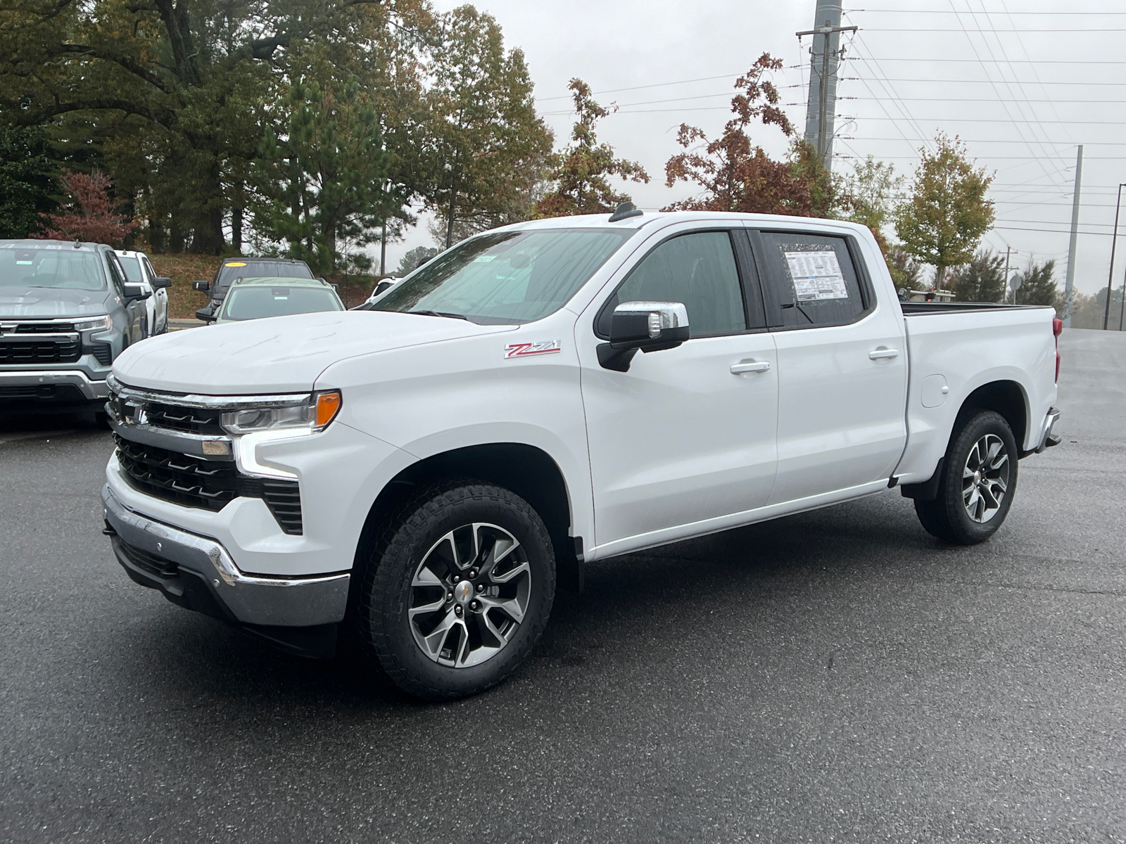 2025 Chevrolet Silverado 1500 LT 1