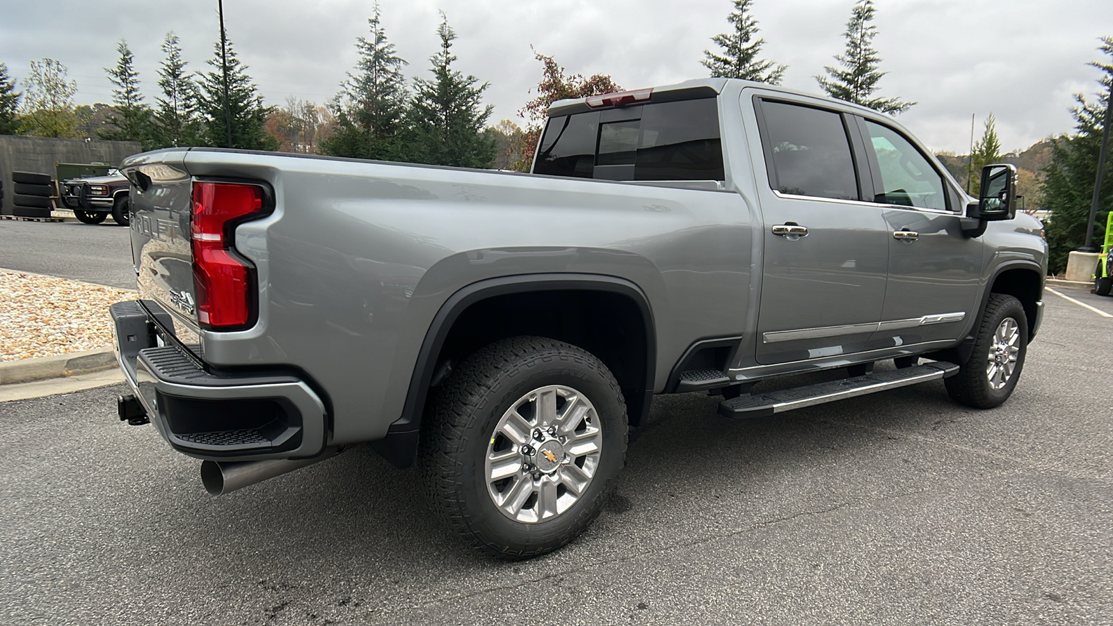 2025 Chevrolet Silverado 2500HD High Country 5