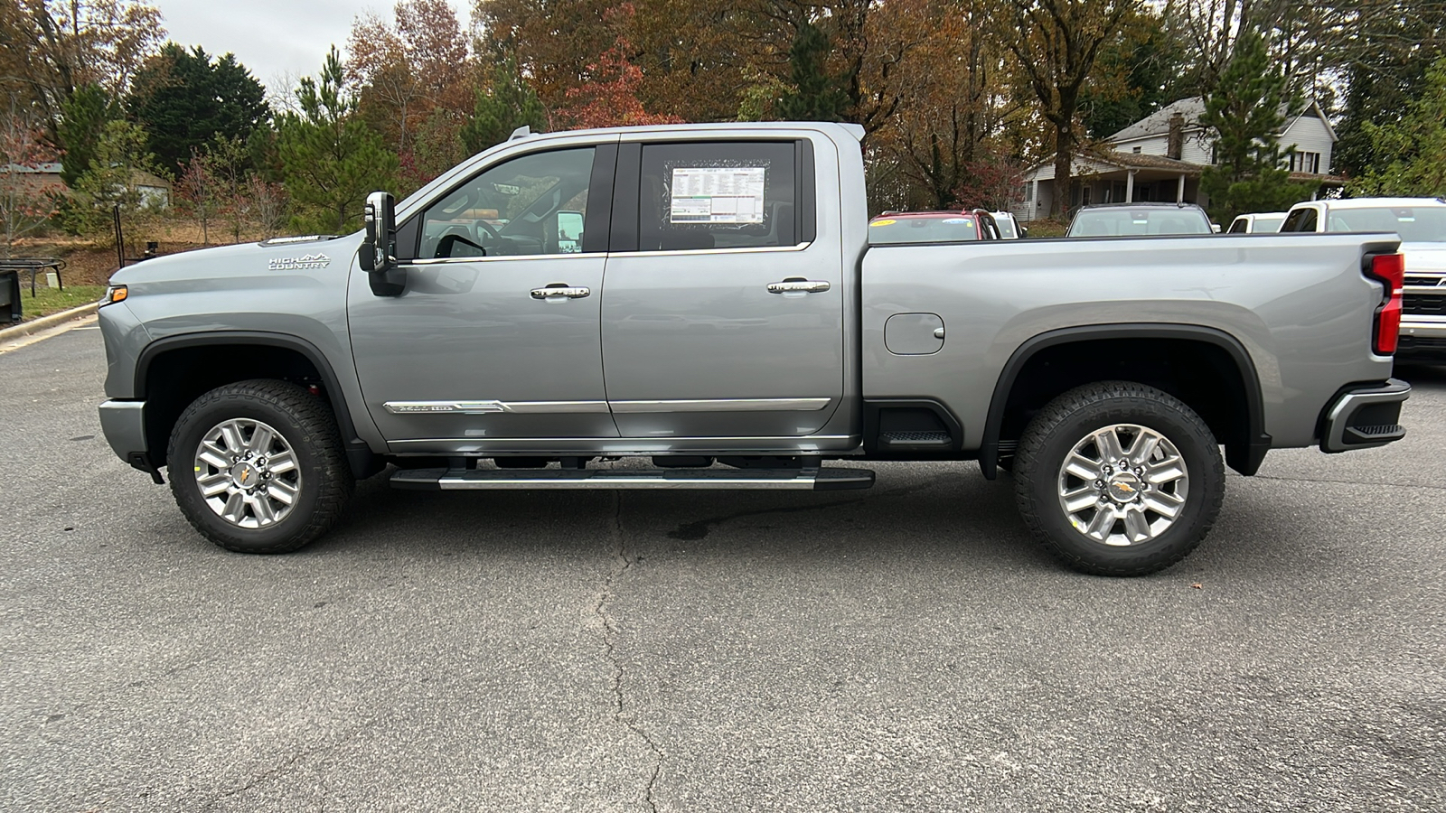 2025 Chevrolet Silverado 2500HD High Country 8