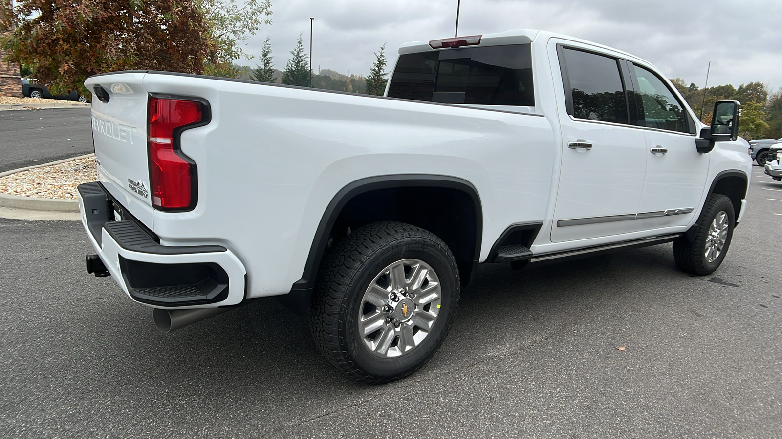 2025 Chevrolet Silverado 3500HD High Country 5