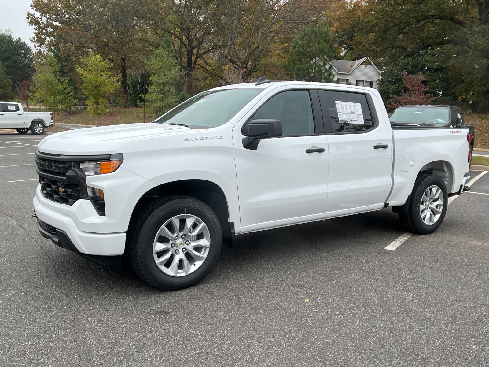 2025 Chevrolet Silverado 1500 Custom 1