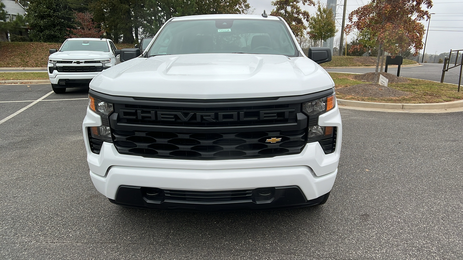 2025 Chevrolet Silverado 1500 Custom 2