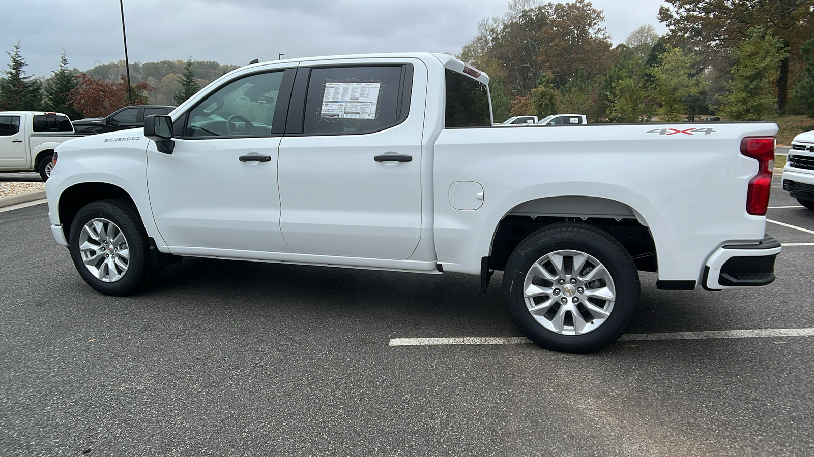 2025 Chevrolet Silverado 1500 Custom 8