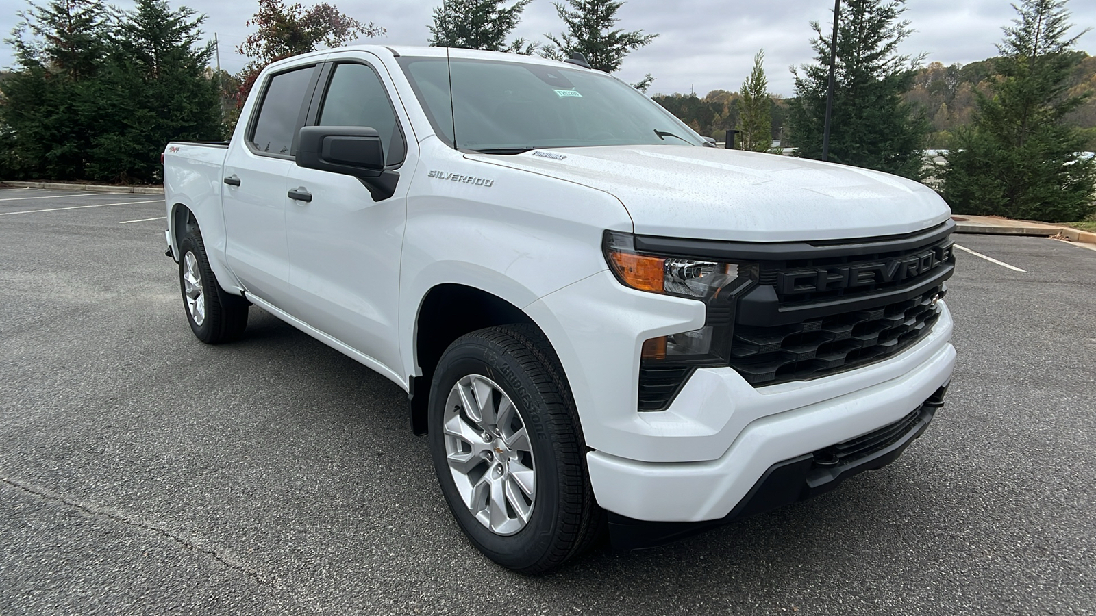 2025 Chevrolet Silverado 1500 Custom 3