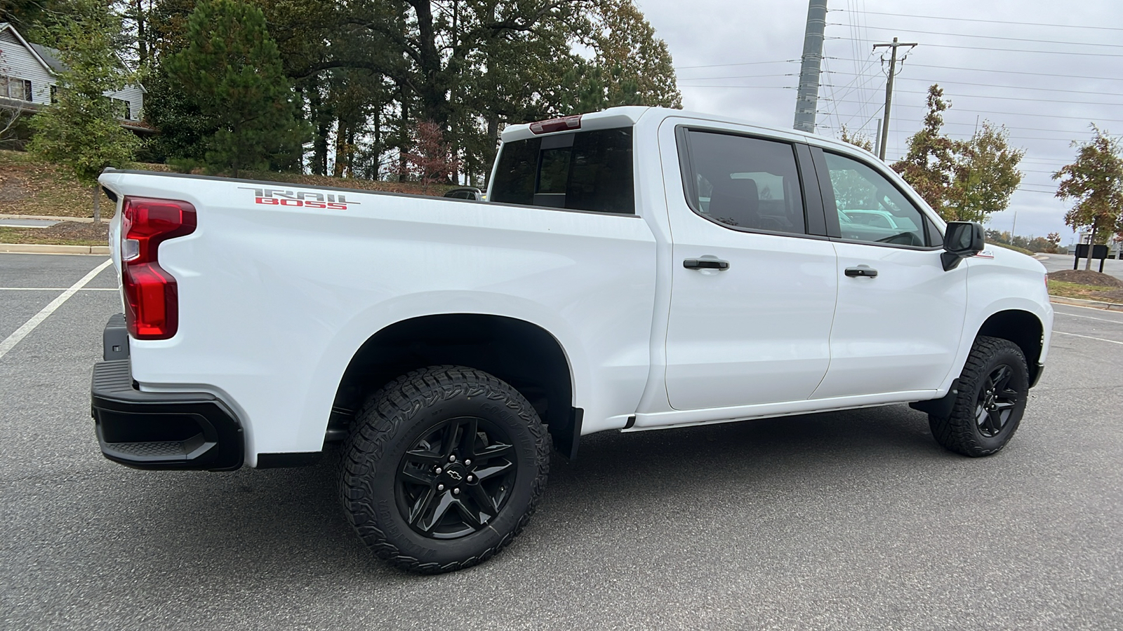 2025 Chevrolet Silverado 1500 LT Trail Boss 6