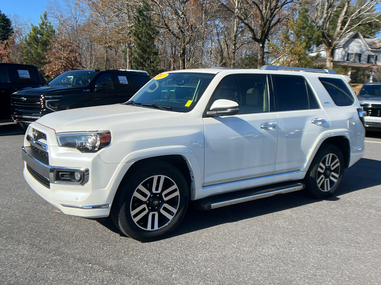 2017 Toyota 4Runner SR5 Premium 1