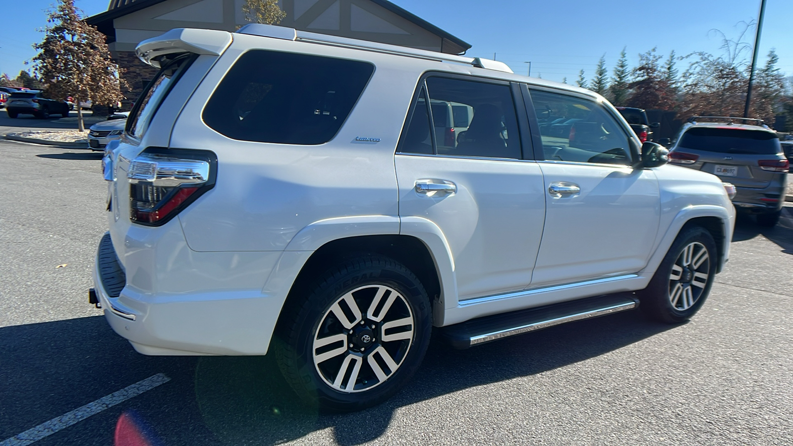 2017 Toyota 4Runner SR5 Premium 6