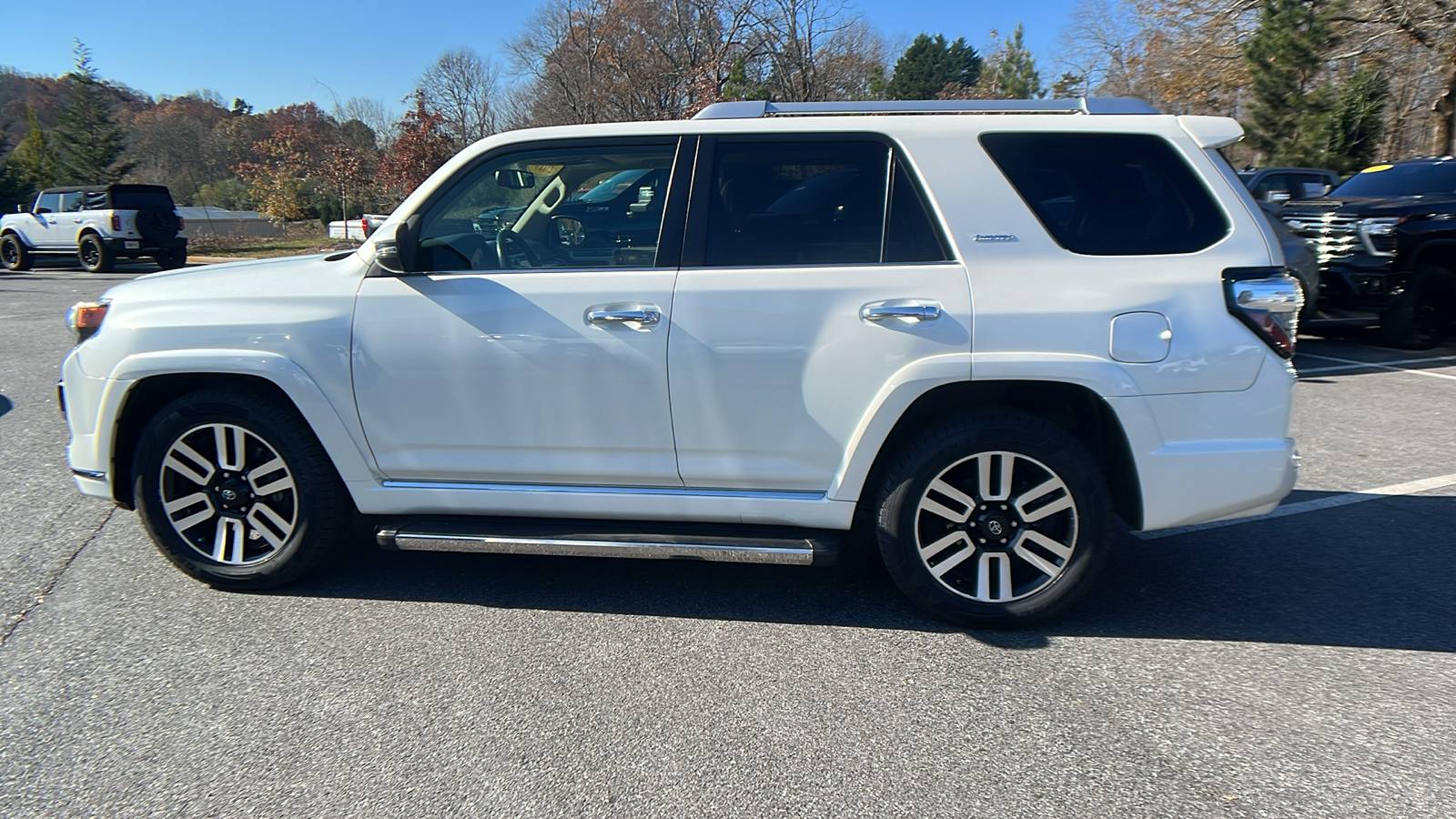 2017 Toyota 4Runner SR5 Premium 9