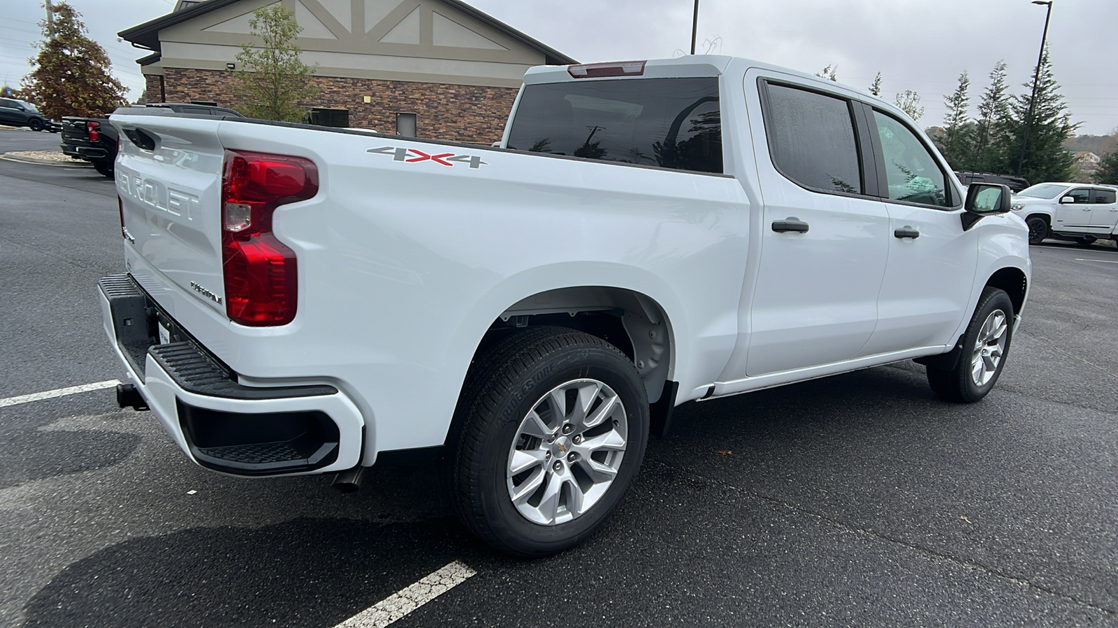 2025 Chevrolet Silverado 1500 Custom 5