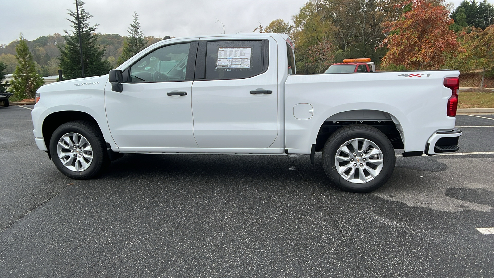 2025 Chevrolet Silverado 1500 Custom 8